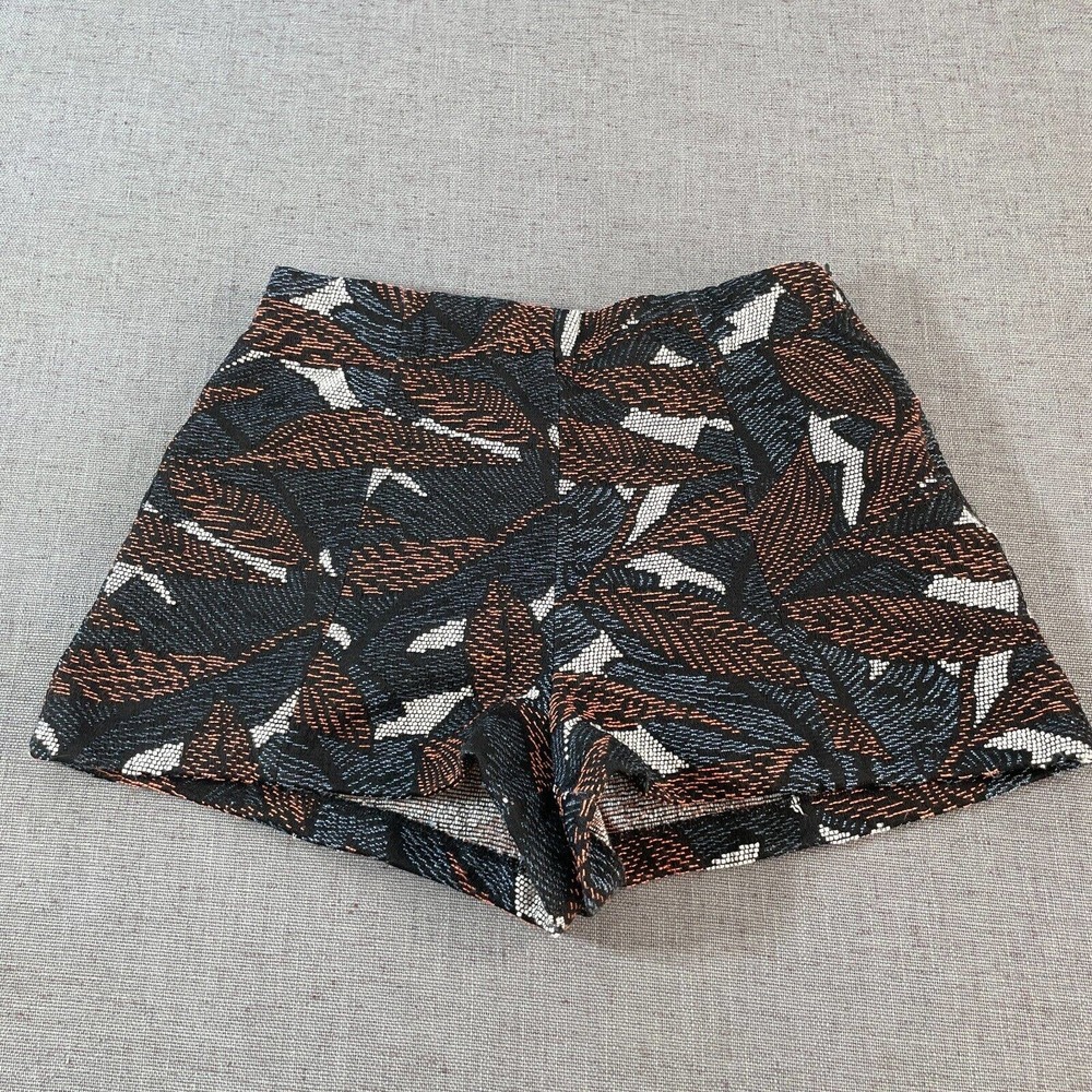 Zara Shorts Womens Medium Trafaluc Collection Multicolored H Leaf Jacquard